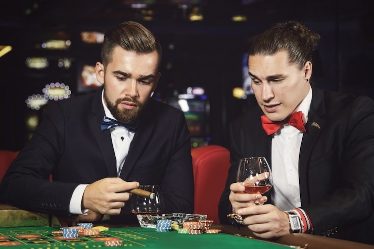 Philippine player accessing jl59 High Roller section on smartphone